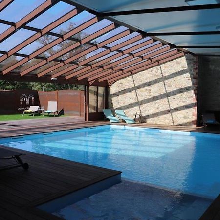 Gite 18Eme Renove Avec Piscine Couverte, Terrasse, Loisirs Et Wifi - 6 Pers. - Fr-1-426-432 Les Herbiers Exterior foto